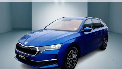 Gebraucht Skoda Octavia Tour 150 PS (110 kW) 2025 Raceblau metallic Kombi