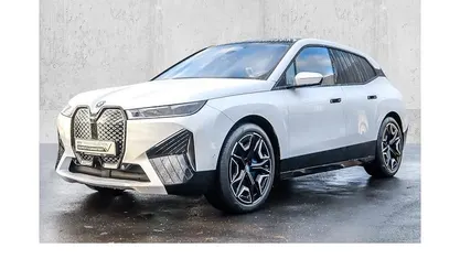Second-hand BMW iX M Sport 239 kW (326 CP) 2023 Alb SUV