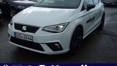 Weiss Gebraucht 2024 Seat Ibiza Black Edition Limousine | 20.990 € (Fairer Preis)