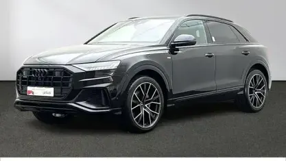 Gebraucht Audi Q8 S-Line 286 PS (210 kW) 2023 Mythosschwarz metallic SUV