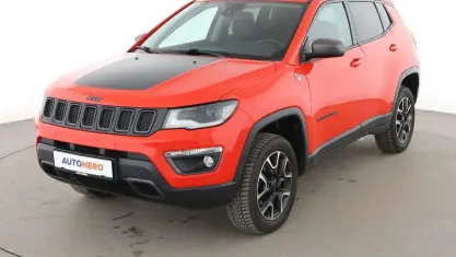 Gebraucht Jeep Compass Trailhawk 170 PS (125 kW) 2020 Orange SUV