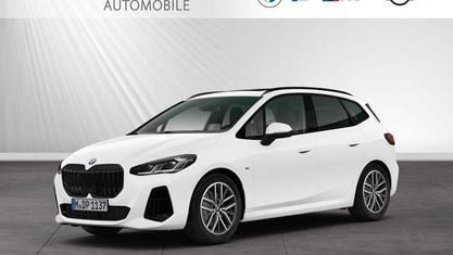 Gebraucht BMW 220 M Sport 163 PS (119 kW) 2025 Alpinweiss