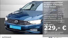 Aquamarinblau metallic Gebraucht 2024 VW Passat Business Kombi | 29.870 € (Guter Preis)