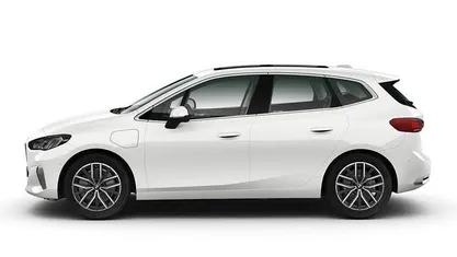Gebraucht BMW 225 Active Tourer Luxury Line 245 PS (180 kW) 2022 Van / Kleinbus