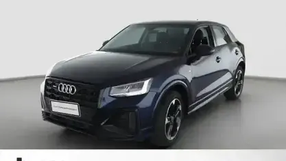 Używany Audi Q2 S-Line 190 KM (139 kW) 2024 Niebieski SUV