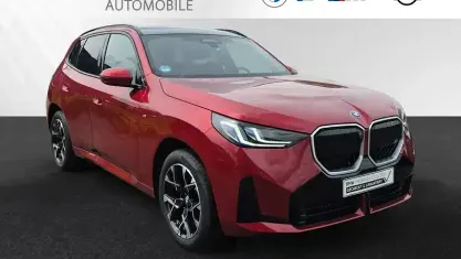 Gebraucht BMW X3 M Sport 299 PS (219 kW) 2025 Fire red metallic SUV