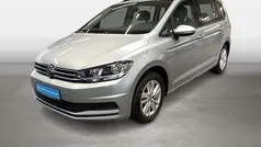 Oyster silver Gebraucht 2024 VW Touran Comfortline Van / Kleinbus | 28.577 € (Superpreis)