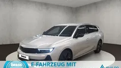 Kristall silber Gebraucht 2024 Opel Astra Kombi | 31.650 € (Fairer Preis)