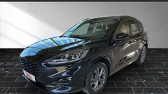Obsidianschwarz (metallic) Gebraucht 2023 Ford Kuga ST-Line SUV | 26.880 € (Fairer Preis)