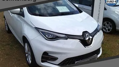 Weiß schwarz Gebraucht 2022 Renault Zoe Experience Kleinwagen | 15.990 € (Guter Preis)