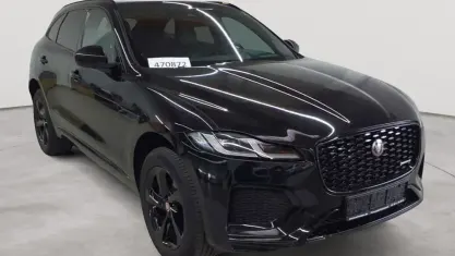Gebraucht Jaguar F-Pace R-Dynamic 204 PS (150 kW) 2022 Santorini black metallic SUV