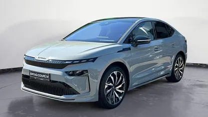 Grau Gebraucht 2025 Skoda Enyaq iV SportLine SUV | 48.990 € (Guter Preis)