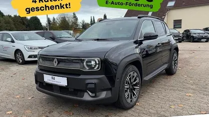 Black pearlschwarz metallic (schwarz) Neu 2025 Renault 4 E-Tech Iconic SUV | 35.480 € (Fairer Preis)