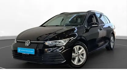 Gebraucht VW Golf VIII Life 150 PS (110 kW) 2021 Kombi