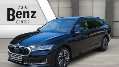 Neu Skoda Superb Selection 150 PS (110 kW) 2026 Schwarz Kombi