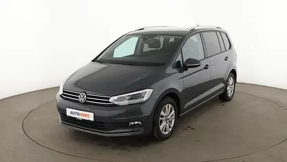 Grau Gebraucht 2021 VW Touran Active Van / Kleinbus | 27.950 € (Fairer Preis)