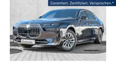 Gebraucht 2023 BMW 750e Limousine | 87.990 €