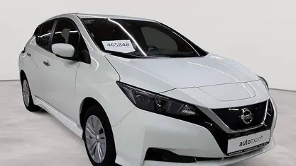 Gebraucht Nissan Leaf 110 kW (150 PS) 2022 Arctic solid white Kleinwagen