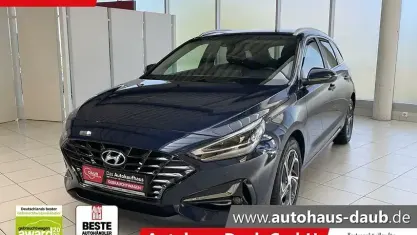 Second-hand Hyundai i30 Select 120 CP (88 kW) 2021 Albastru Break