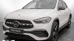 Unilack polarweiß Gebraucht 2021 Mercedes GLA250 AMG SUV | 31.777 € (Fairer Preis)