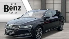 Schwarzmagic perleffekt met. Gebraucht 2021 Skoda Superb LAURIN & KLEMENT Kombi | 26.890 € (Fairer Preis)