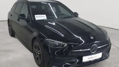 Gebraucht Mercedes C220 AMG line 200 PS (147 kW) 2023 Schwarz Kombi