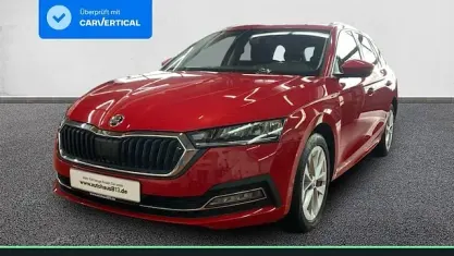 Gebraucht Skoda Octavia Style 150 PS (110 kW) 2023 Rot Kombi