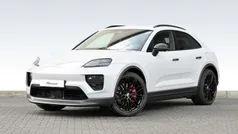 Eisgraumetallic Gebraucht 2024 Porsche Macan SUV | 106.800 € (Fairer Preis)