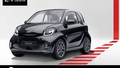 Bodypanels in black Gebraucht 2021 Smart ForTwo Electric Drive Prime Coupé | 11.890 € (Fairer Preis)