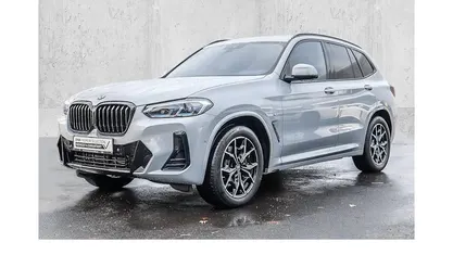 Grau Gebraucht 2024 BMW X3 M Sport SUV | 47.995 € (Fairer Preis)