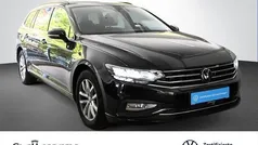 Deep black perleffekt Gebraucht 2023 VW Passat Business Kombi | 29.980 € (Fairer Preis)