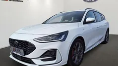 Gebraucht 2022 Ford Focus ST-Line Limousine | 20.490 € (Fairer Preis)