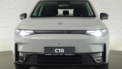 Gebraucht Leapmotor C10 160 kW (218 PS) 2025 Grau SUV