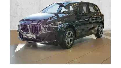 Usata BMW 220 Luxury Line 170 CV (125 kW) 2025 Verde Monovolume