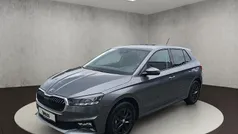 Graphitegrau metallic Gebraucht 2024 Skoda Fabia Selection Limousine | 19.800 € (Fairer Preis)