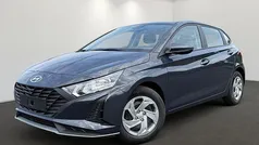 Purple (aurora grey / met) Neu 2025 Hyundai i20 Select Limousine | 20.489 € (Fairer Preis)
