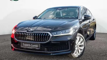 Nouă Skoda Superb Selection 193 CP (141 kW) 2025 Negru Break