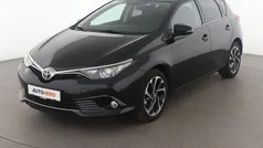 Gebraucht 2016 Toyota Auris Design Limousine | 11.110 € (Fairer Preis)