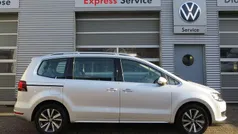 Reflexsilber metallic Gebraucht 2019 VW Sharan Highline Van / Kleinbus | 28.990 € (Fairer Preis)