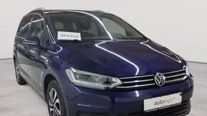 Gebraucht VW Touran Active 150 PS (110 kW) 2022 Atlantic blue metallic Van / Kleinbus