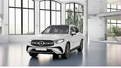 Gebraucht Mercedes GLC300e AMG 204 PS (150 kW) 2024 Weiß