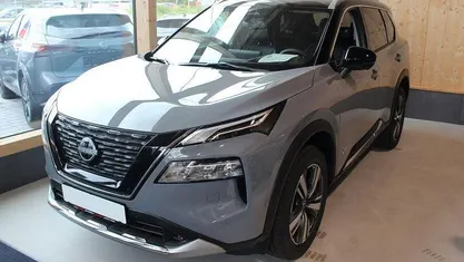 Neu Nissan X-Trail Tekna 204 PS (150 kW) 2025 Ceramic grey premium SUV