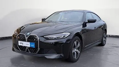 Schwarz Gebraucht 2023 BMW i4 Sport Line Limousine | 39.860 € (Fairer Preis)