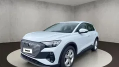Gletscherweiß metallic Gebraucht 2023 Audi Q4 e-tron Basis SUV | 32.700 € (Guter Preis)
