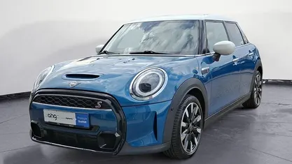 Gebraucht Mini Cooper S Classic 178 PS (130 kW) 2021 Kleinwagen
