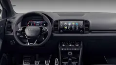 Gebraucht 2025 Skoda Karoq SportLine SUV | 33.697 € (Fairer Preis)