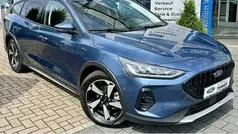 Blau (chroma blau metallic) Gebraucht 2024 Ford Focus Active Kombi | 23.840 € (Guter Preis)