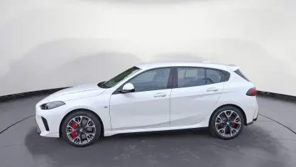 Gebraucht BMW 120 M Sport 163 PS (119 kW) 2025 Weiß Kleinwagen