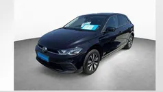 Deep black perleffekt Gebraucht 2024 VW Polo Move Limousine | 18.940 € (Guter Preis)