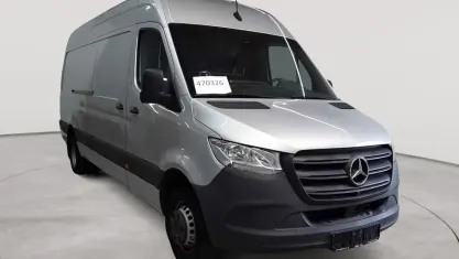 Gebraucht Mercedes Sprinter 143 PS (105 kW) 2021 Iridiumsilber metallic Van